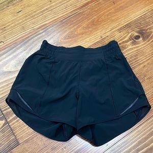 Lululemon black hotty hot shorts high-rise 4 inch